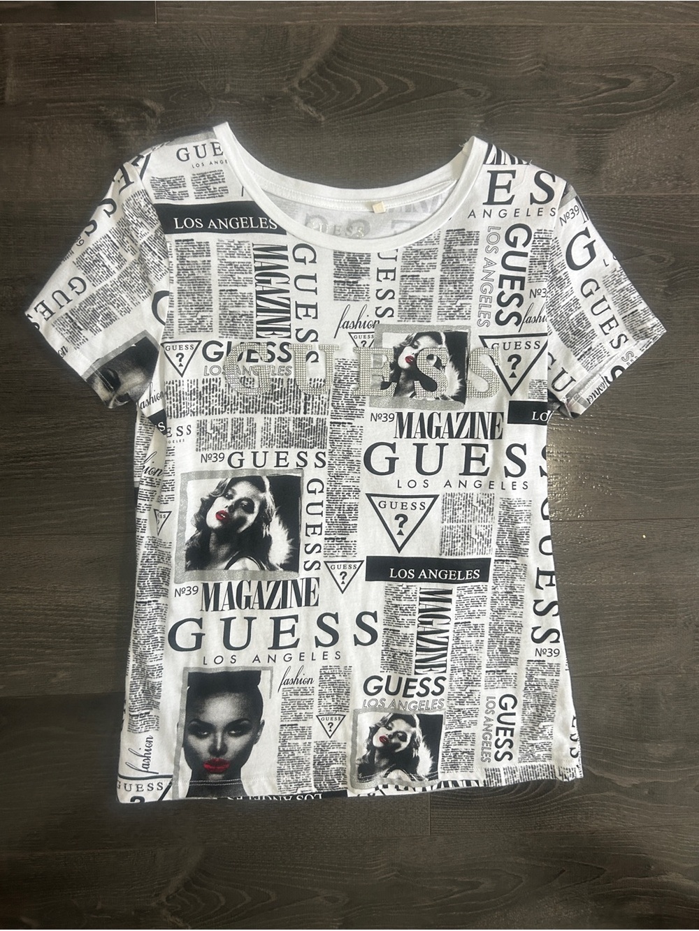 GUESS Newspaper Print Graphic Tee Rhinestone Logo Size M Y2K Vintage Style